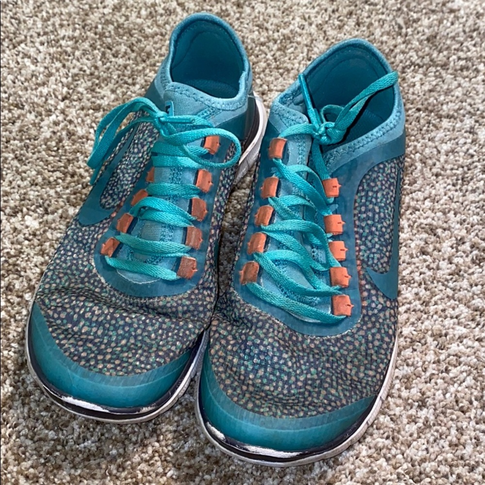 Nike Free 3.0 Sneakers